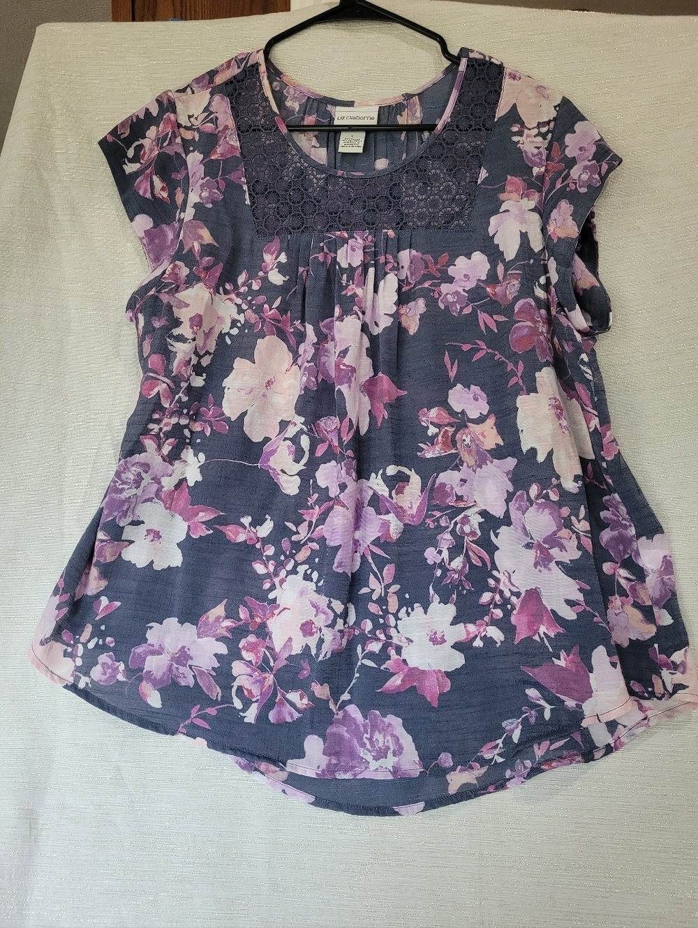 Liz Claiborne Navy Floral Short Sleeve Lace-Yoke Blouse Size L